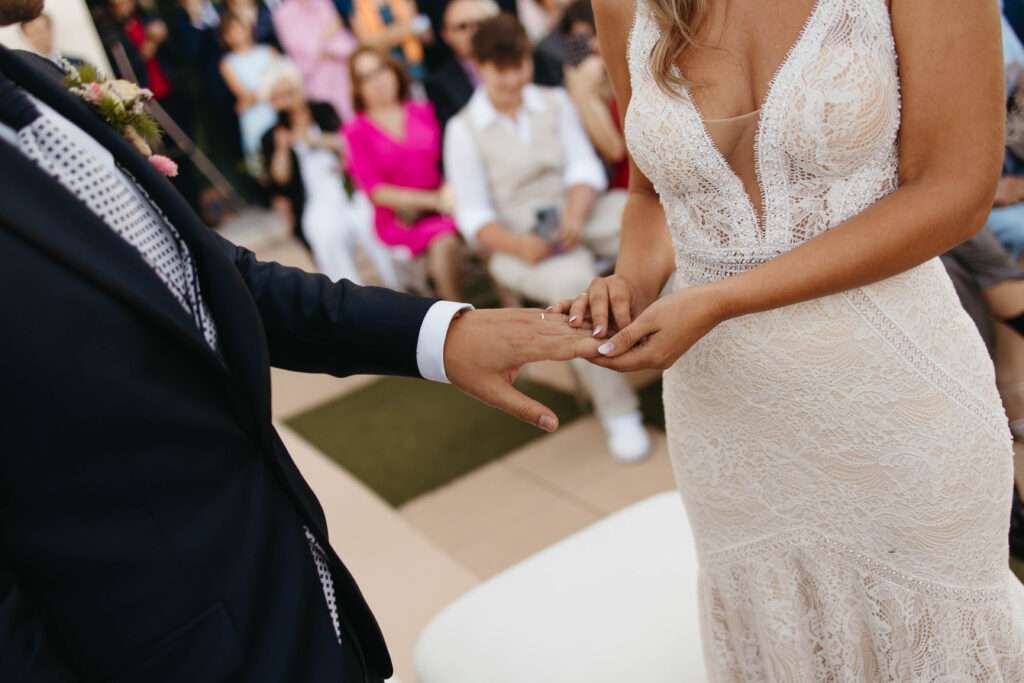 Detalle anillos boda