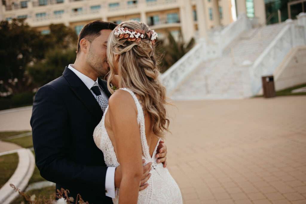 Beso en el Hotel Balneario Las Arenas