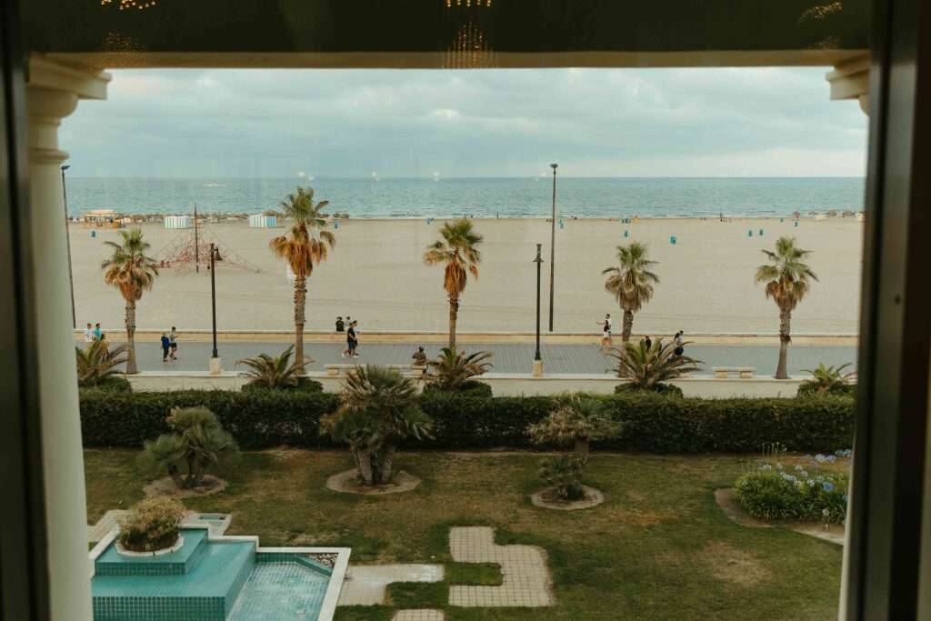 Playa desde el Hotel Balneario Las Arenas