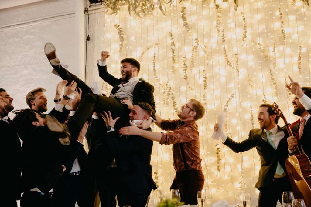 Banquete de boda divertido